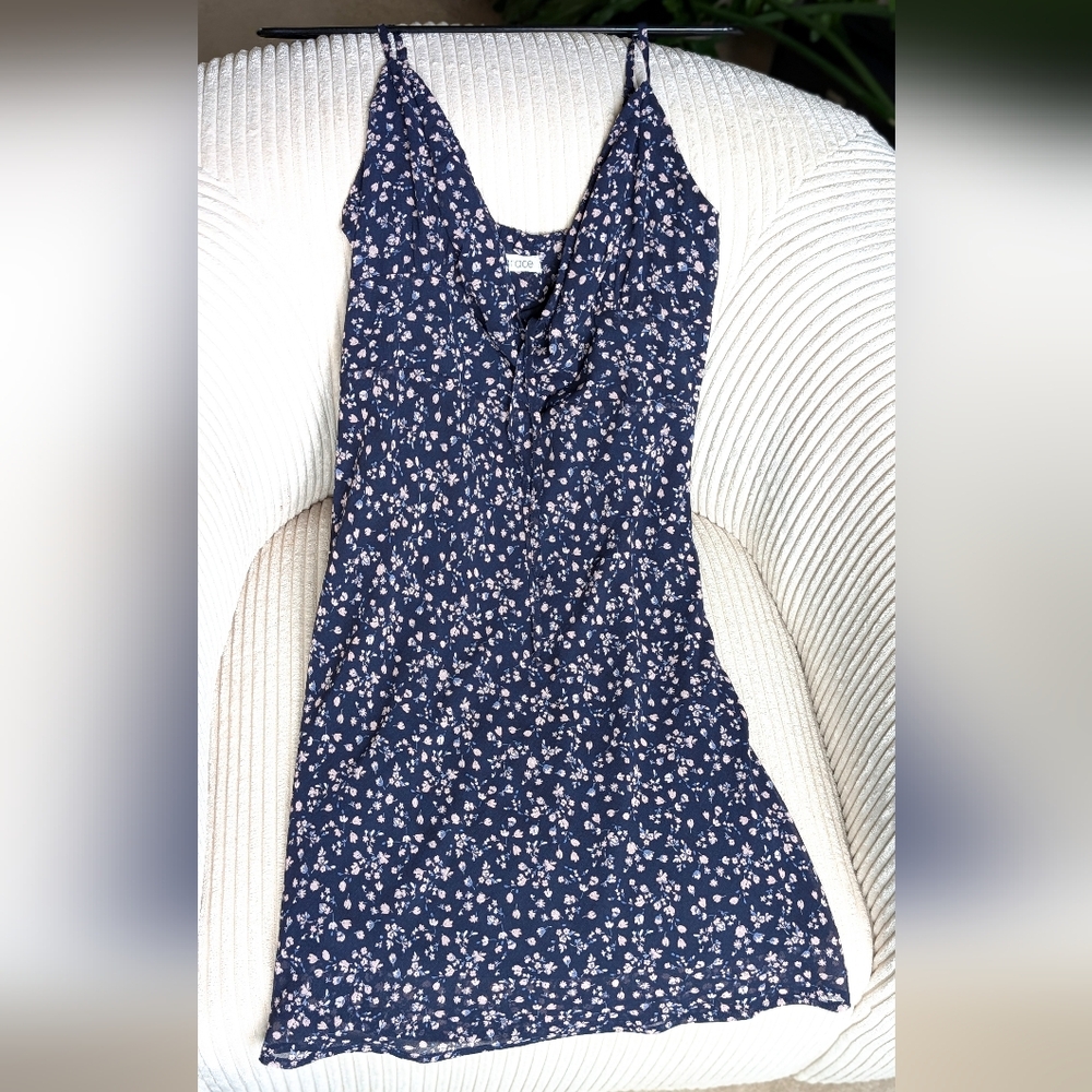 Elegant Navy Floral Mini Dress